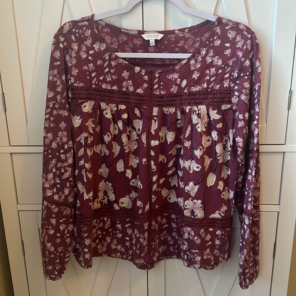 Long sleeve top